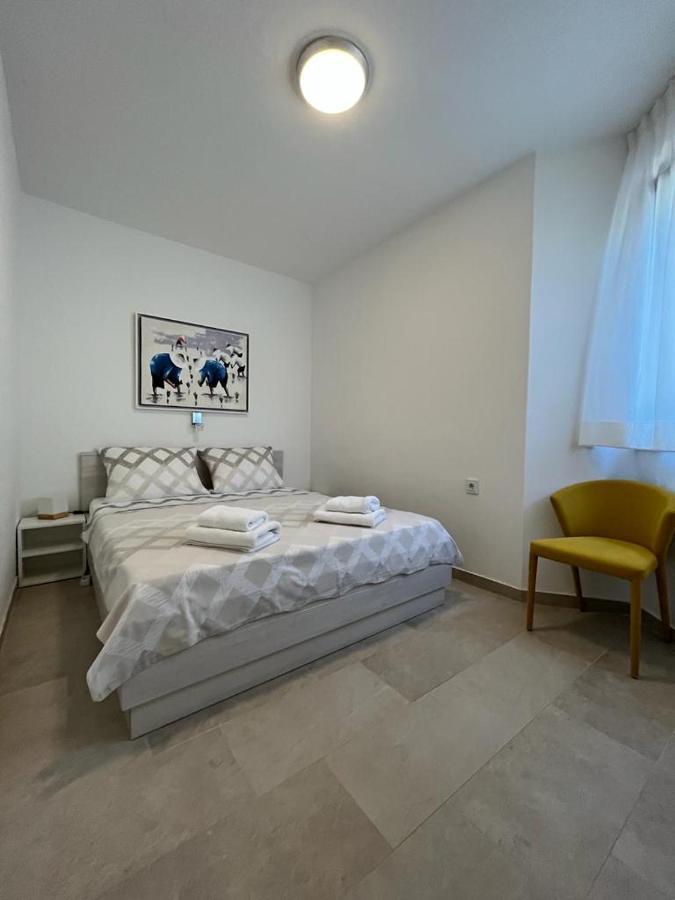 Apartments House Barbara Kornić Kültér fotó