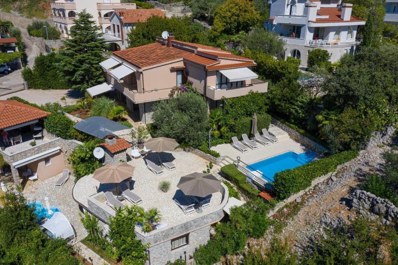 Apartments House Barbara Kornić Kültér fotó